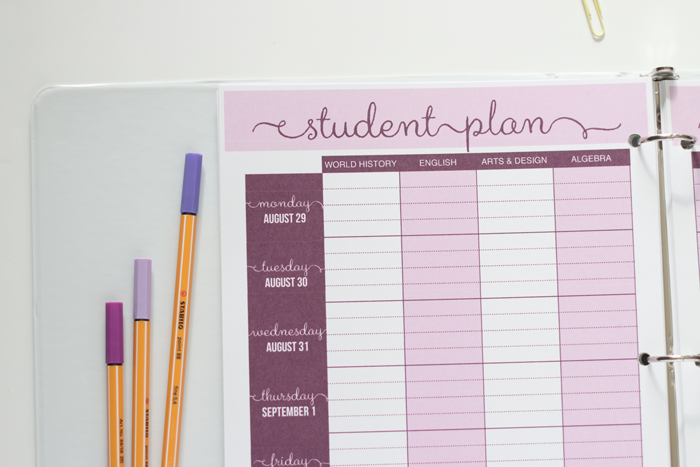 Feature alert: editable headings in the PDF download of all Student Planners available in the Sweet Life Society! Easy to edit for your classes and topics and then automatically populate the whole PDF. Come visit the blog for a how-to and more details about the Club - iheartplanners.com