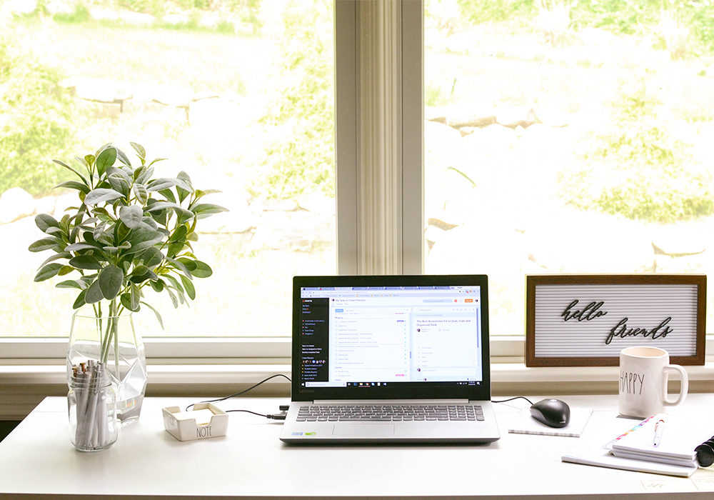 Tips for a cute, clean, styled, and organized desk and office!