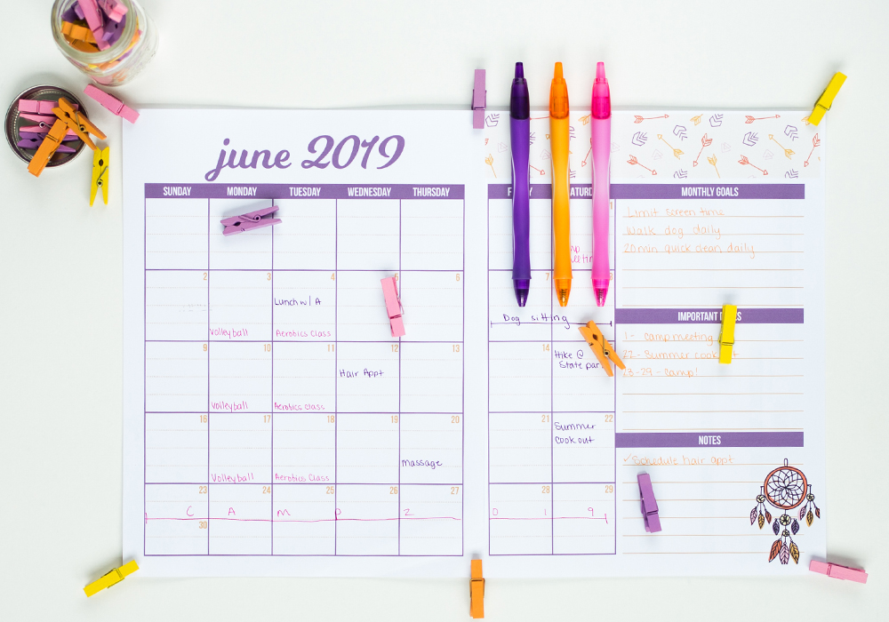 Free printable planner to help you mean plan and grocery shop in one! And bonus: this will help avoid all those "what's for dinner?" questions if you keep it visible for your family.